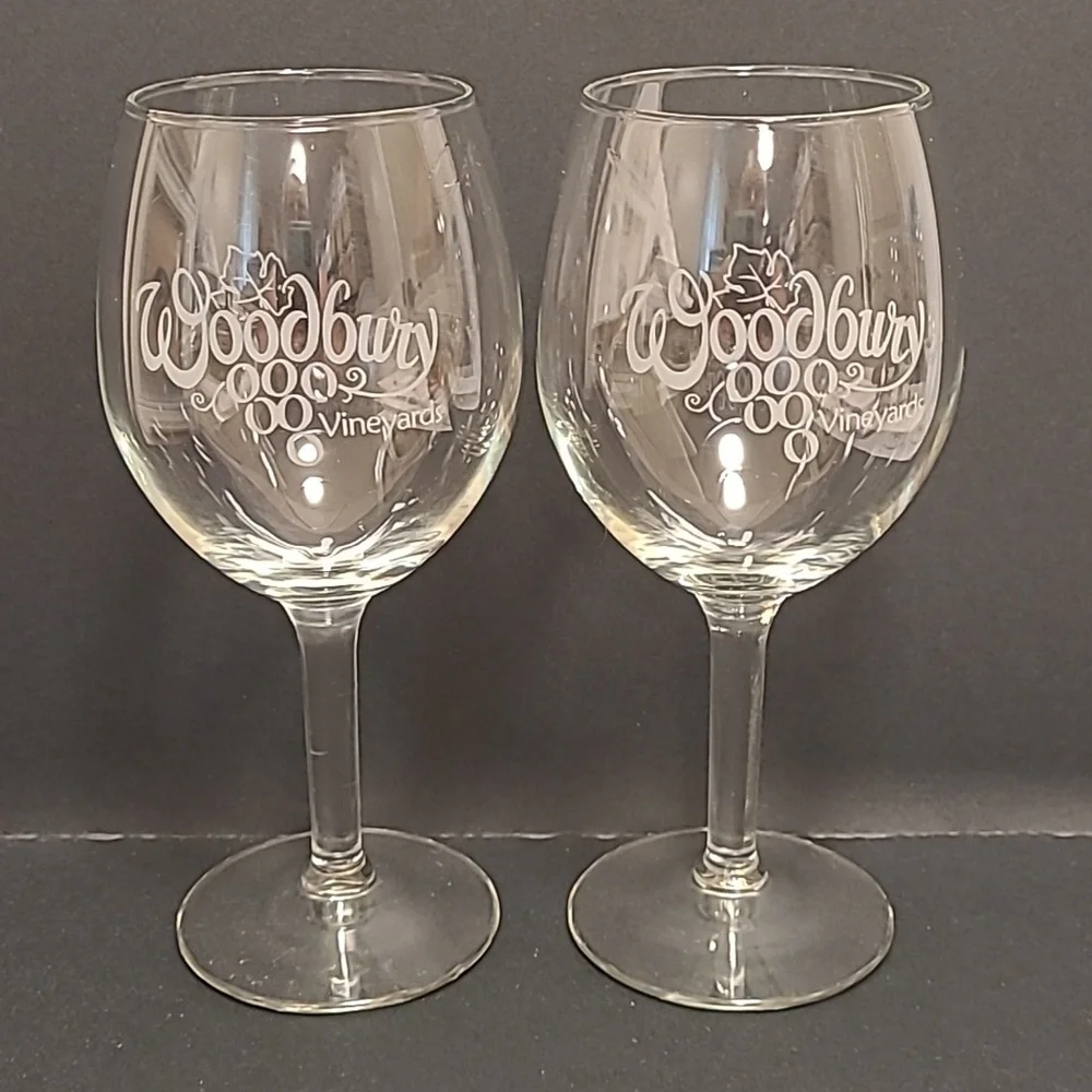Pair of Woodbury Vineyards Wine Glasses